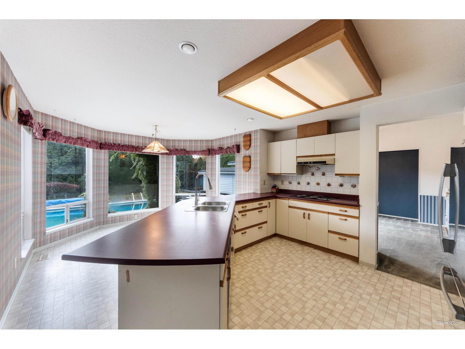 19798 34a Avenue, Langley, British Columbia  V3A 7W6 - Photo 4 - R3067910