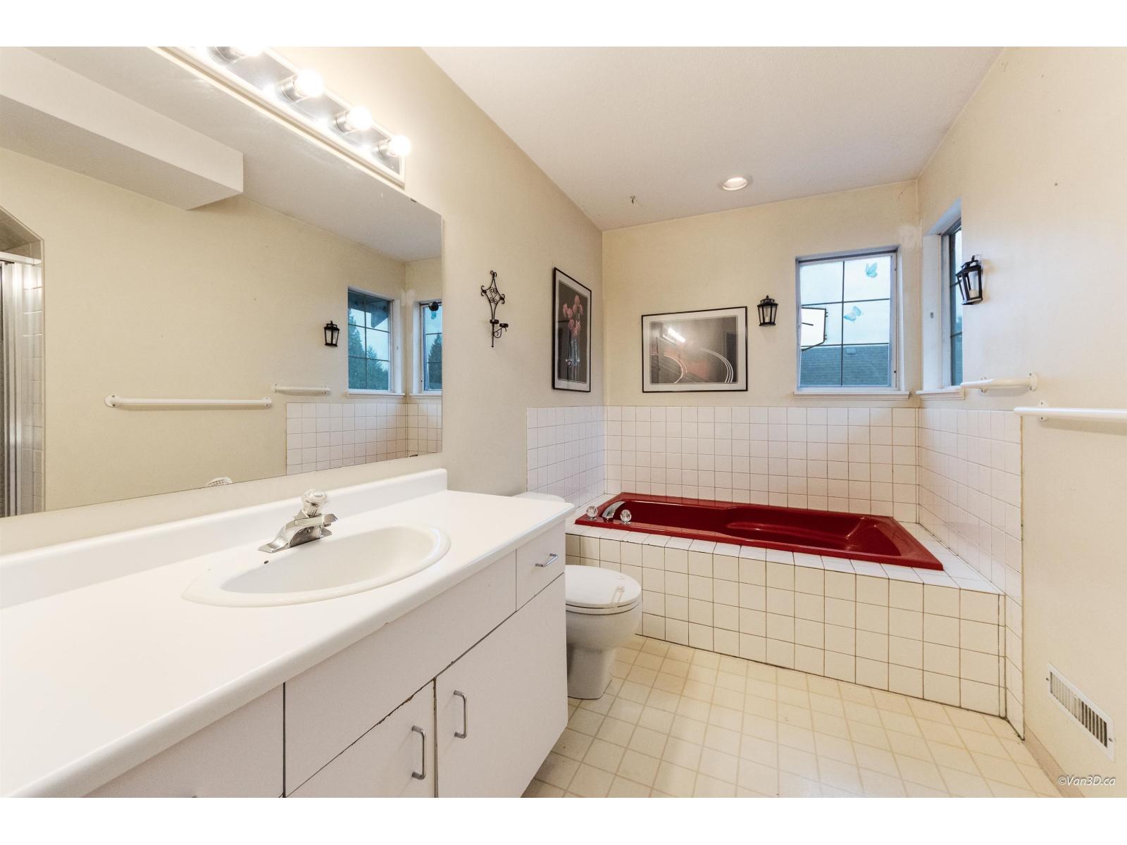 19798 34a Avenue, Langley, British Columbia  V3A 7W6 - Photo 18 - R3067910