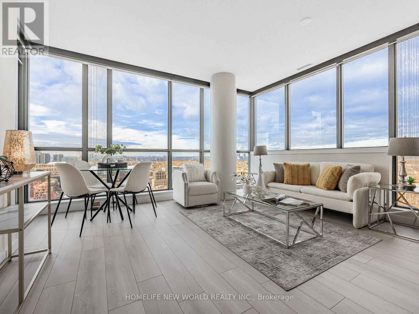 2802 - 8 CHARLOTTE STREET, Toronto, Ontario