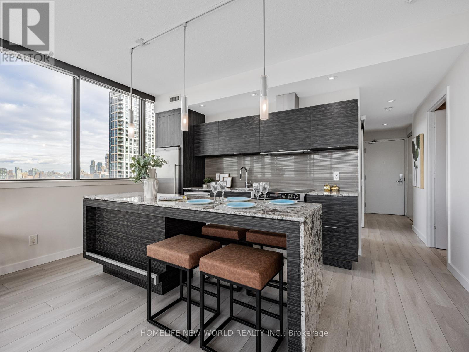 2802 - 8 Charlotte Street, Toronto, Ontario  M5V 0K4 - Photo 11 - C12559646