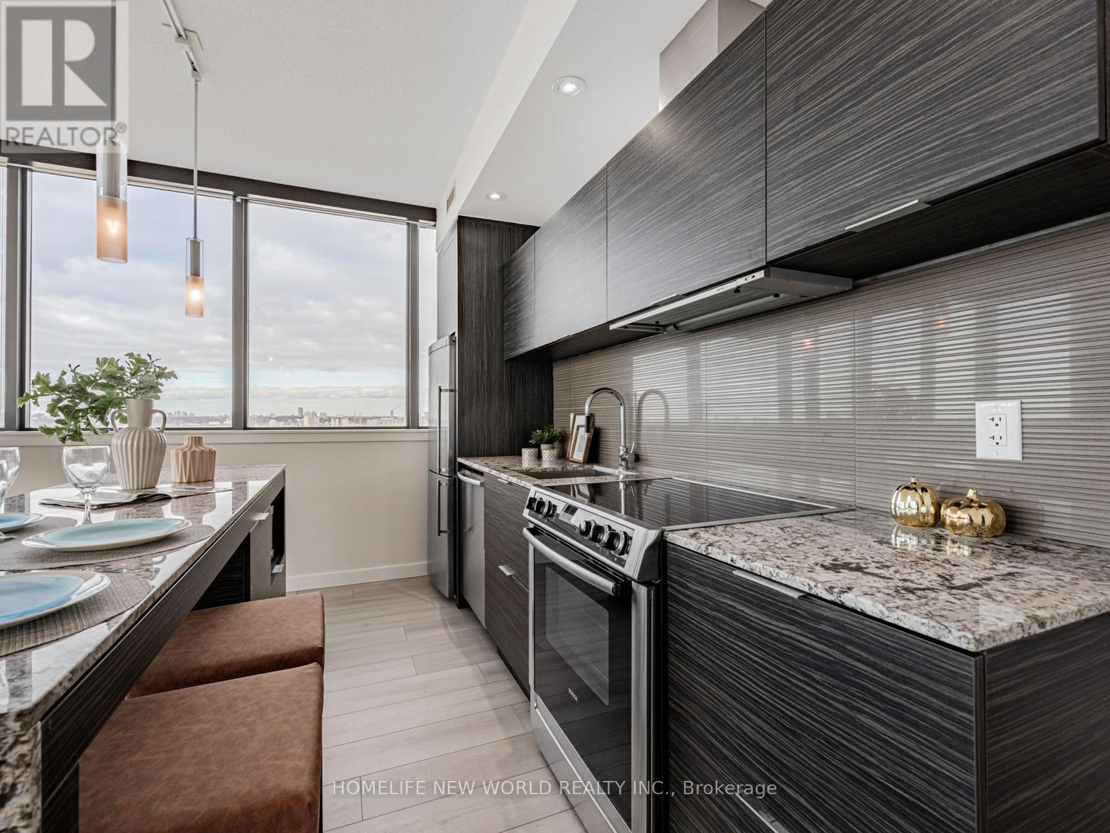 2802 - 8 Charlotte Street, Toronto, Ontario  M5V 0K4 - Photo 13 - C12559646