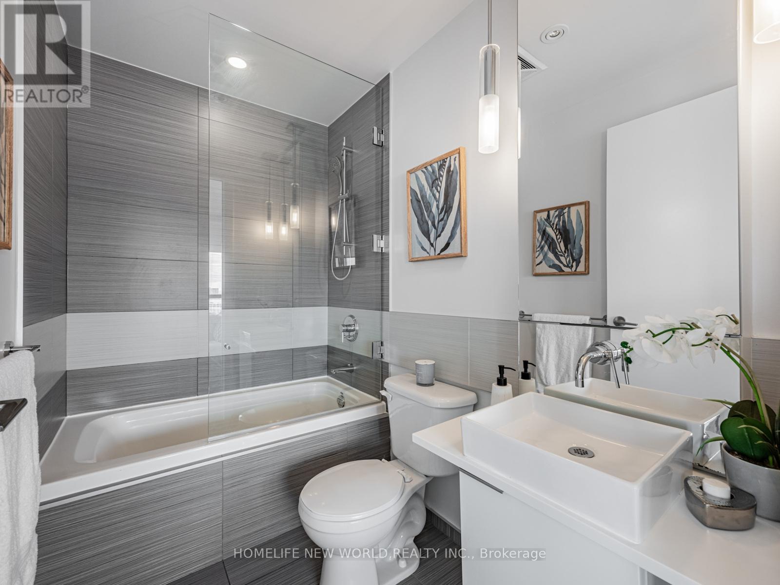 2802 - 8 Charlotte Street, Toronto, Ontario  M5V 0K4 - Photo 18 - C12559646