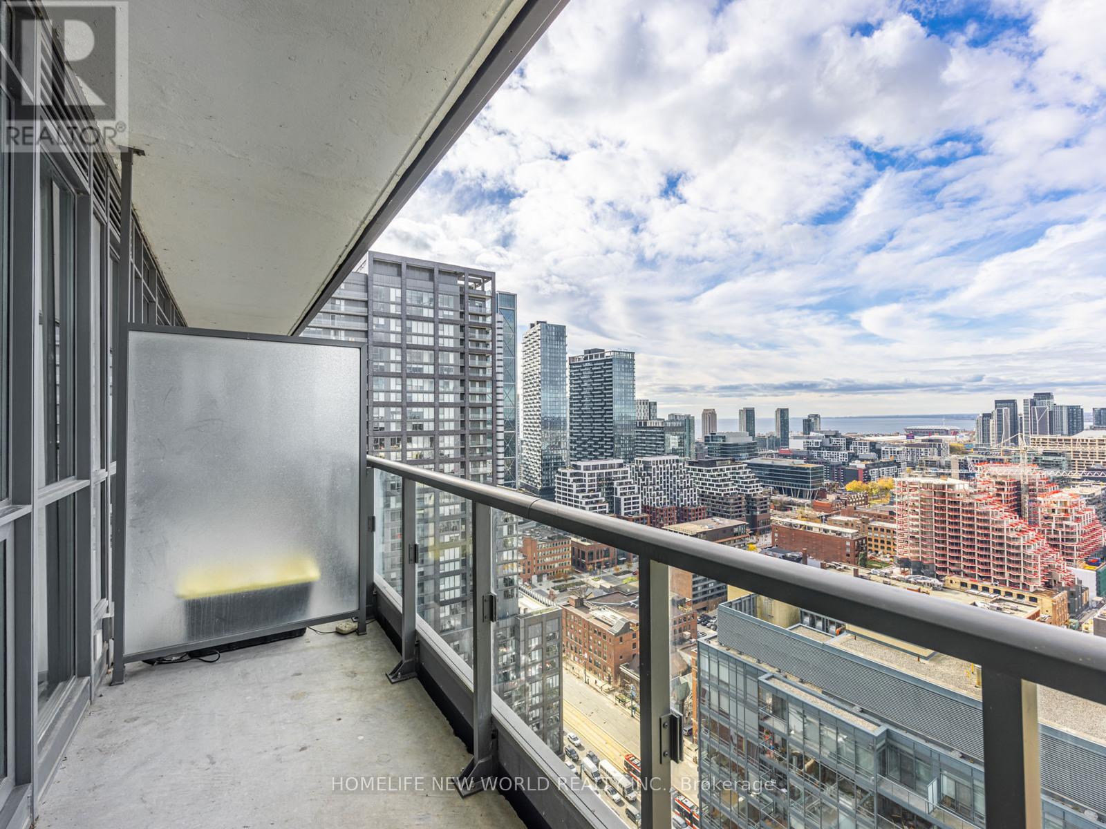 2802 - 8 Charlotte Street, Toronto, Ontario  M5V 0K4 - Photo 21 - C12559646