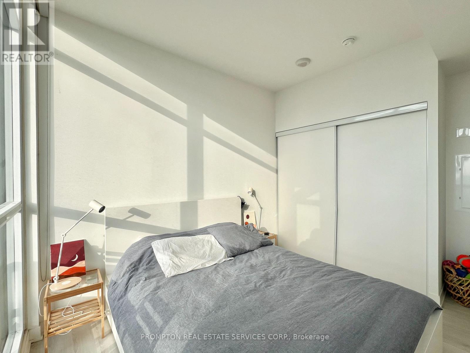 2115 - 80 Queens Wharf Road, Toronto, Ontario  M5V 0J3 - Photo 16 - C12559684