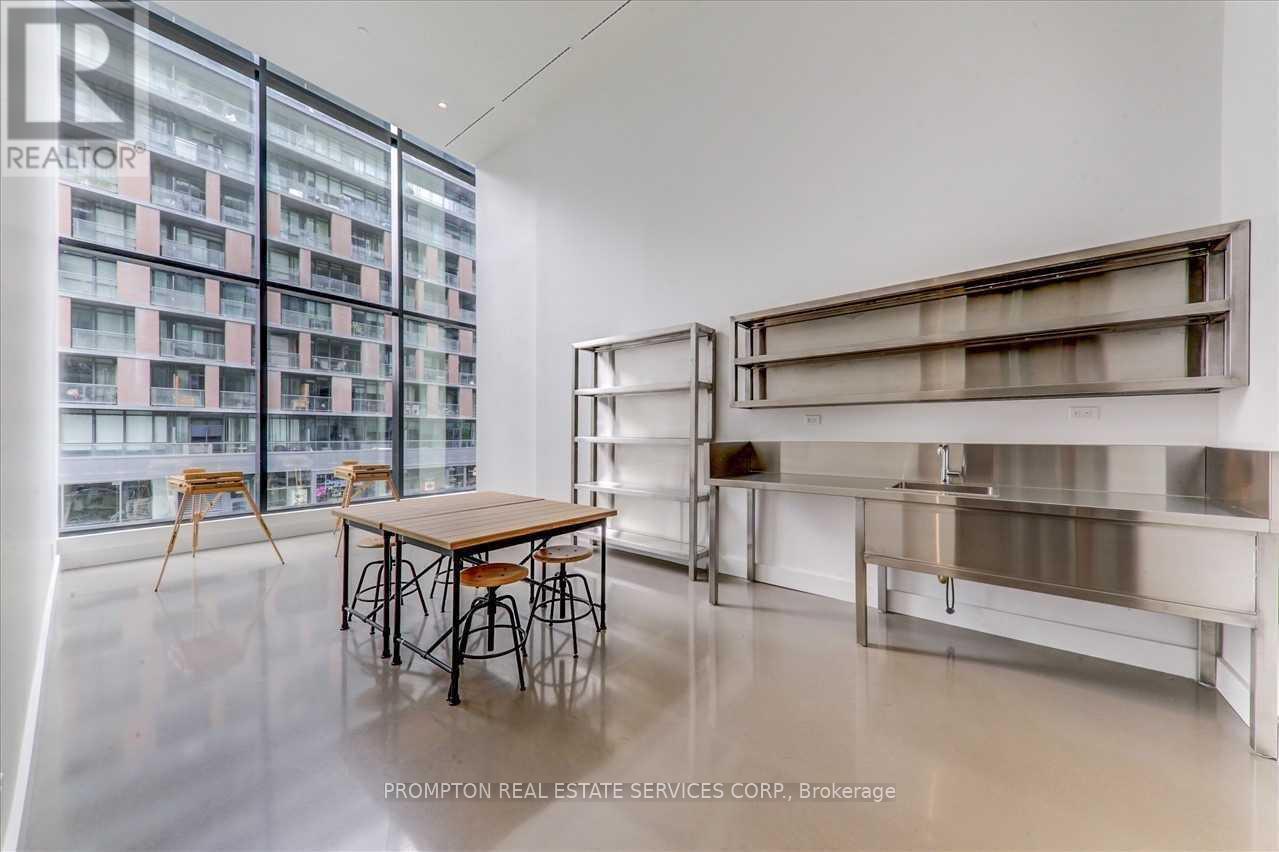 2115 - 80 Queens Wharf Road, Toronto, Ontario  M5V 0J3 - Photo 24 - C12559684