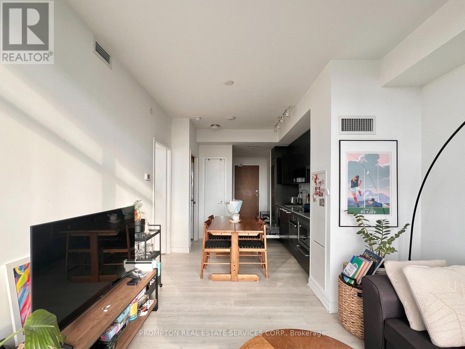 2115 - 80 Queens Wharf Road, Toronto, Ontario  M5V 0J3 - Photo 8 - C12559684