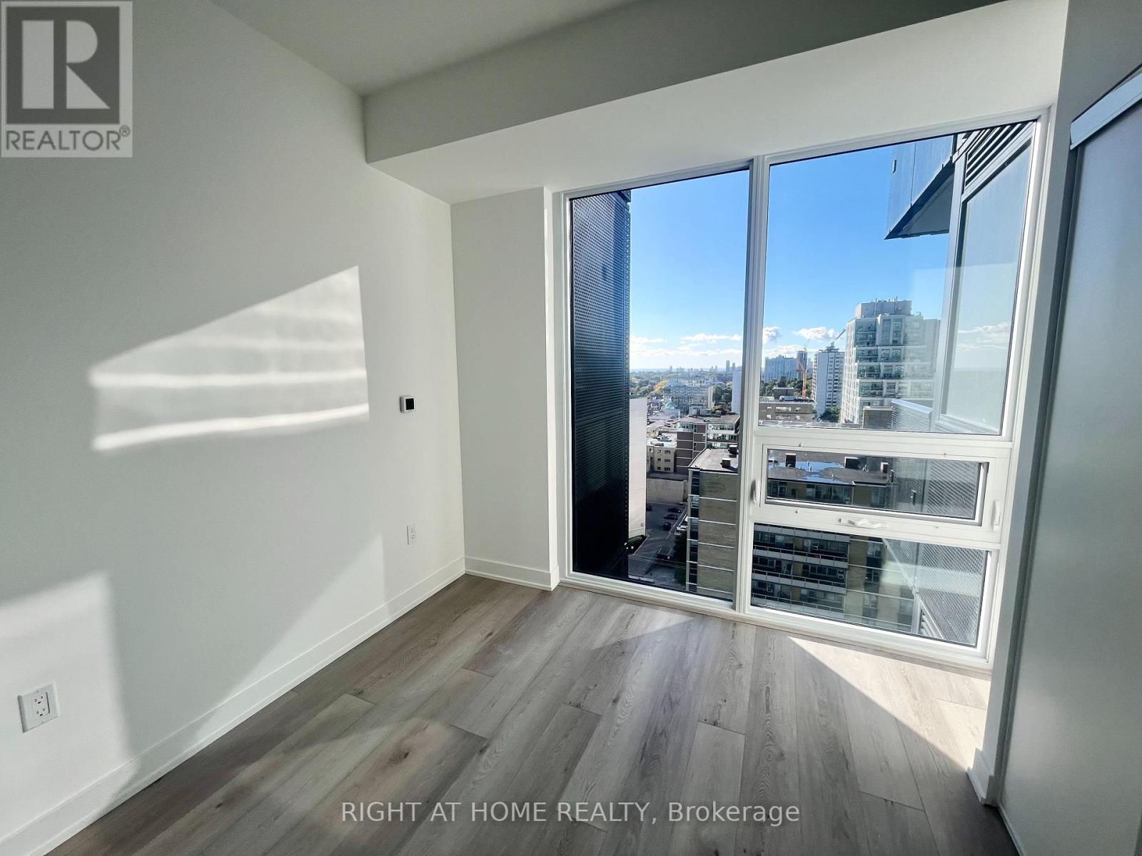 1612 - 127 Broadway Avenue, Toronto, Ontario  M4P 1V4 - Photo 18 - C12559762