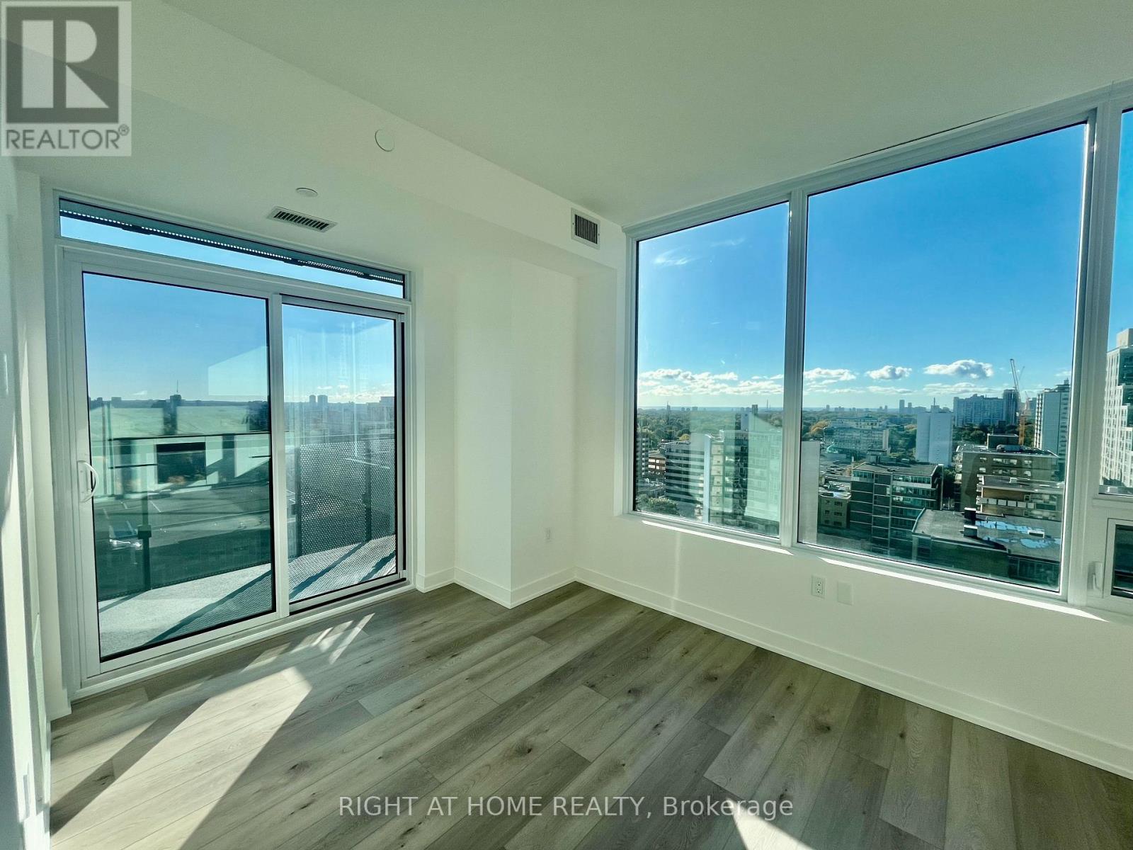 1612 - 127 Broadway Avenue, Toronto, Ontario  M4P 1V4 - Photo 9 - C12559762