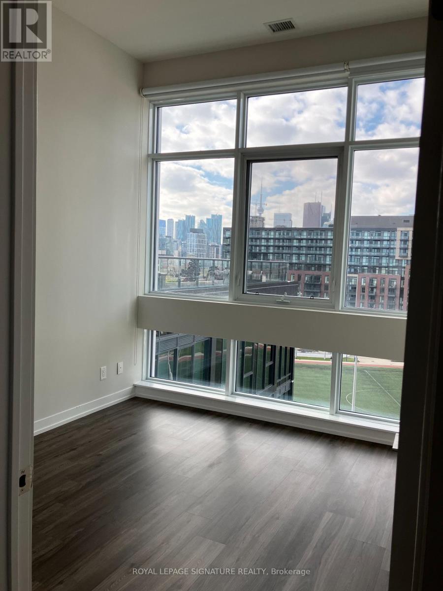 710 - 25 Nicholas Avenue, Toronto, Ontario  M5A 0M9 - Photo 2 - C12559812