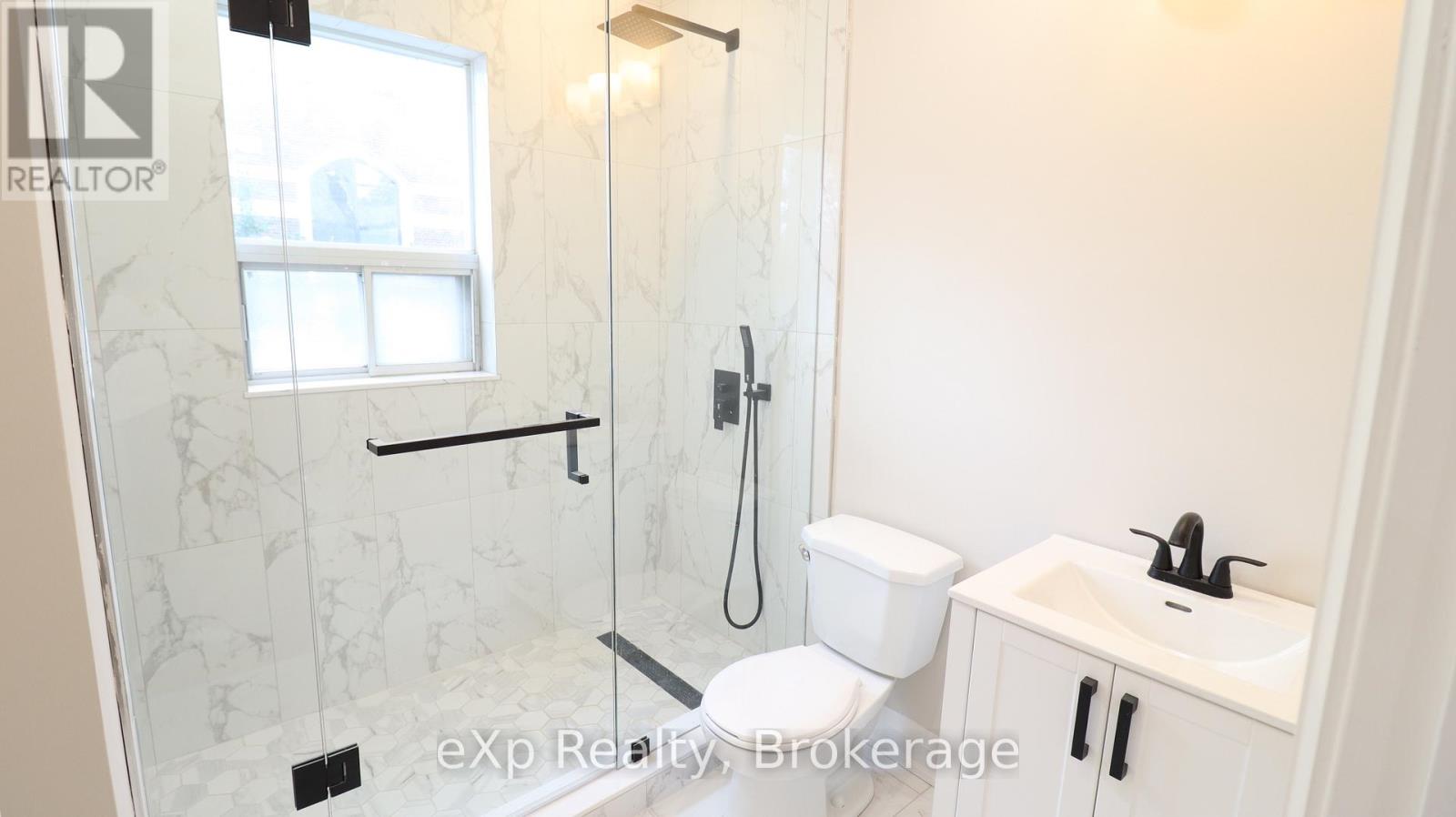 3 - 2002 Queen Street E, Toronto, Ontario  M4L 1J3 - Photo 10 - E12483716