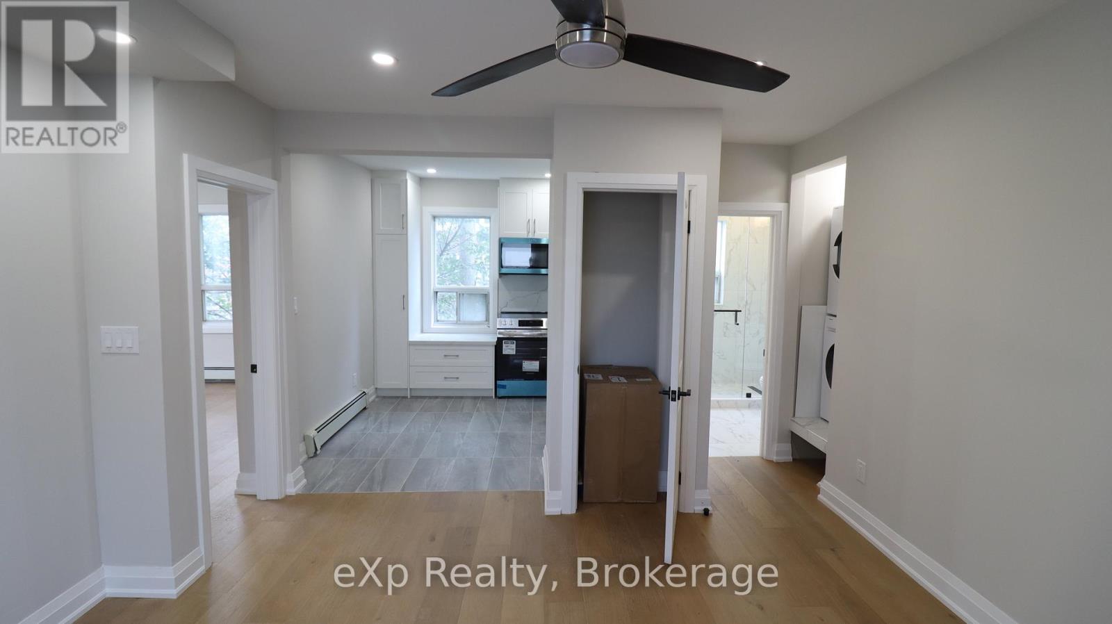 3 - 2002 Queen Street E, Toronto, Ontario  M4L 1J3 - Photo 6 - E12483716