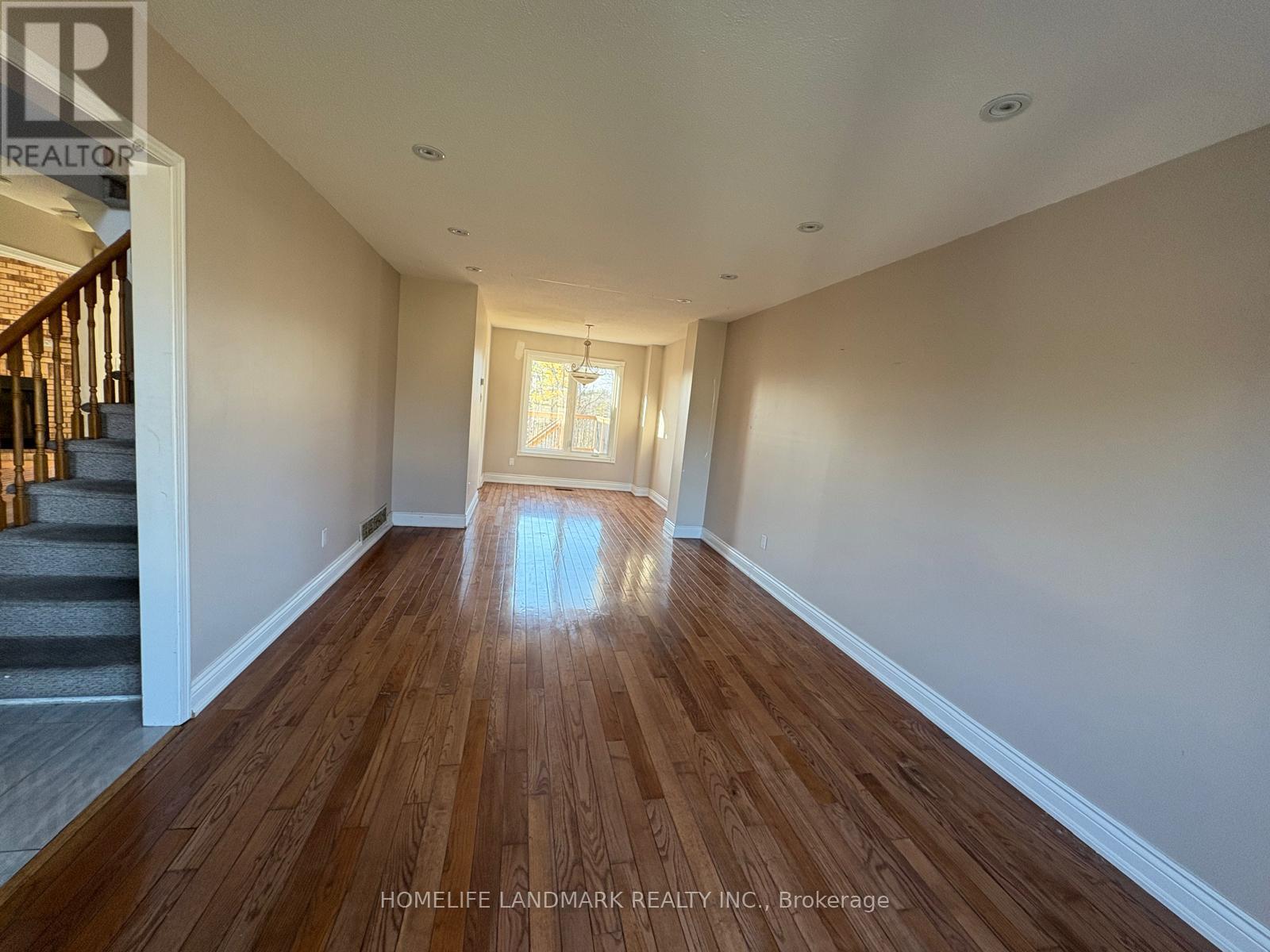 2364 Strathmore Crescent, Pickering, Ontario  L1X 2H8 - Photo 6 - E12559802