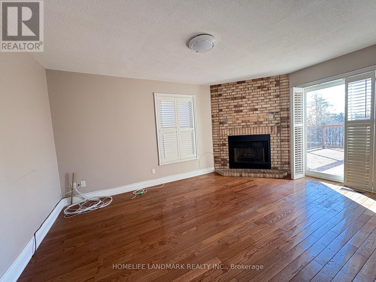 2364 Strathmore Crescent, Pickering, Ontario  L1X 2H8 - Photo 9 - E12559802