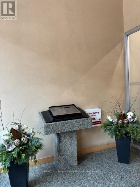 1110 - 43 Eglinton Avenue E, Toronto, Ontario  M4P 1A2 - Photo 2 - C12401955