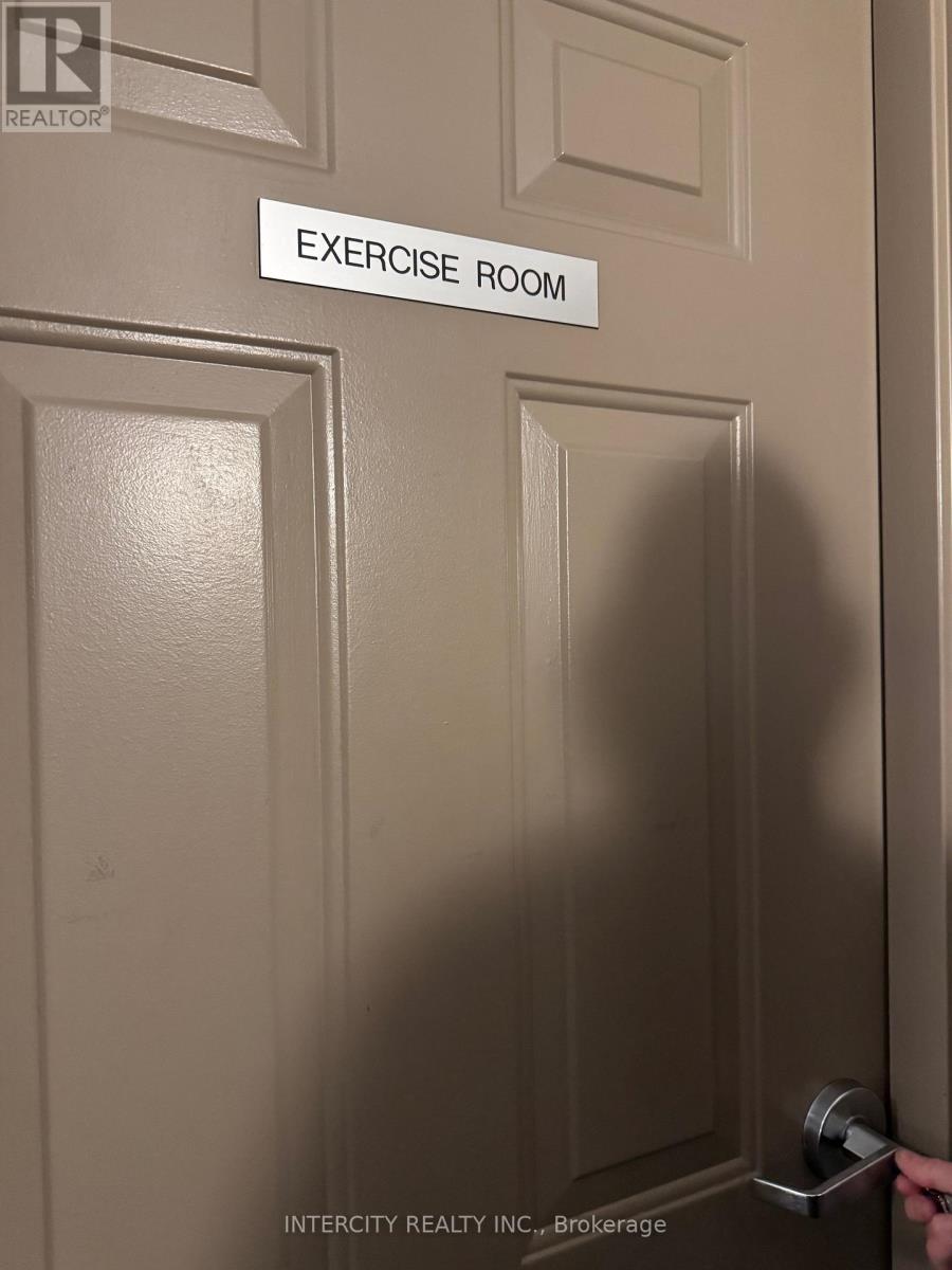 304 - 250 Pine Grove Road, Vaughan, Ontario  L4L 9M6 - Photo 13 - N12554626