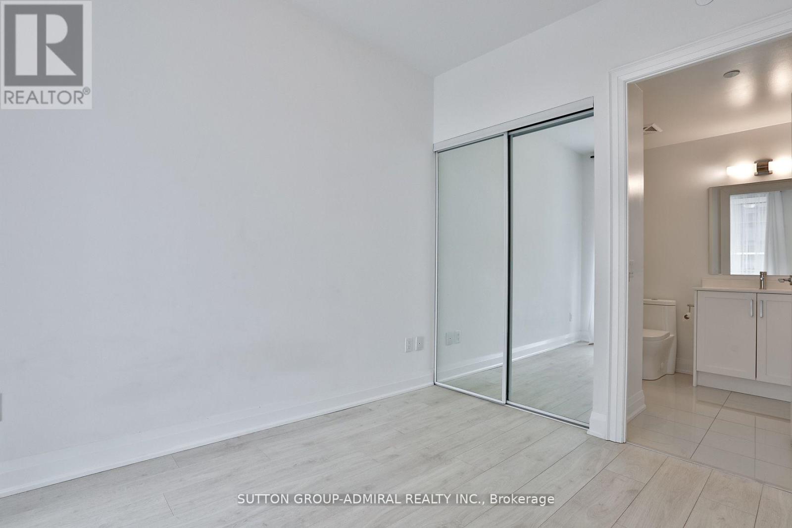 412e - 20 Gatineau Drive, Vaughan, Ontario  L4J 0L3 - Photo 15 - N12559664