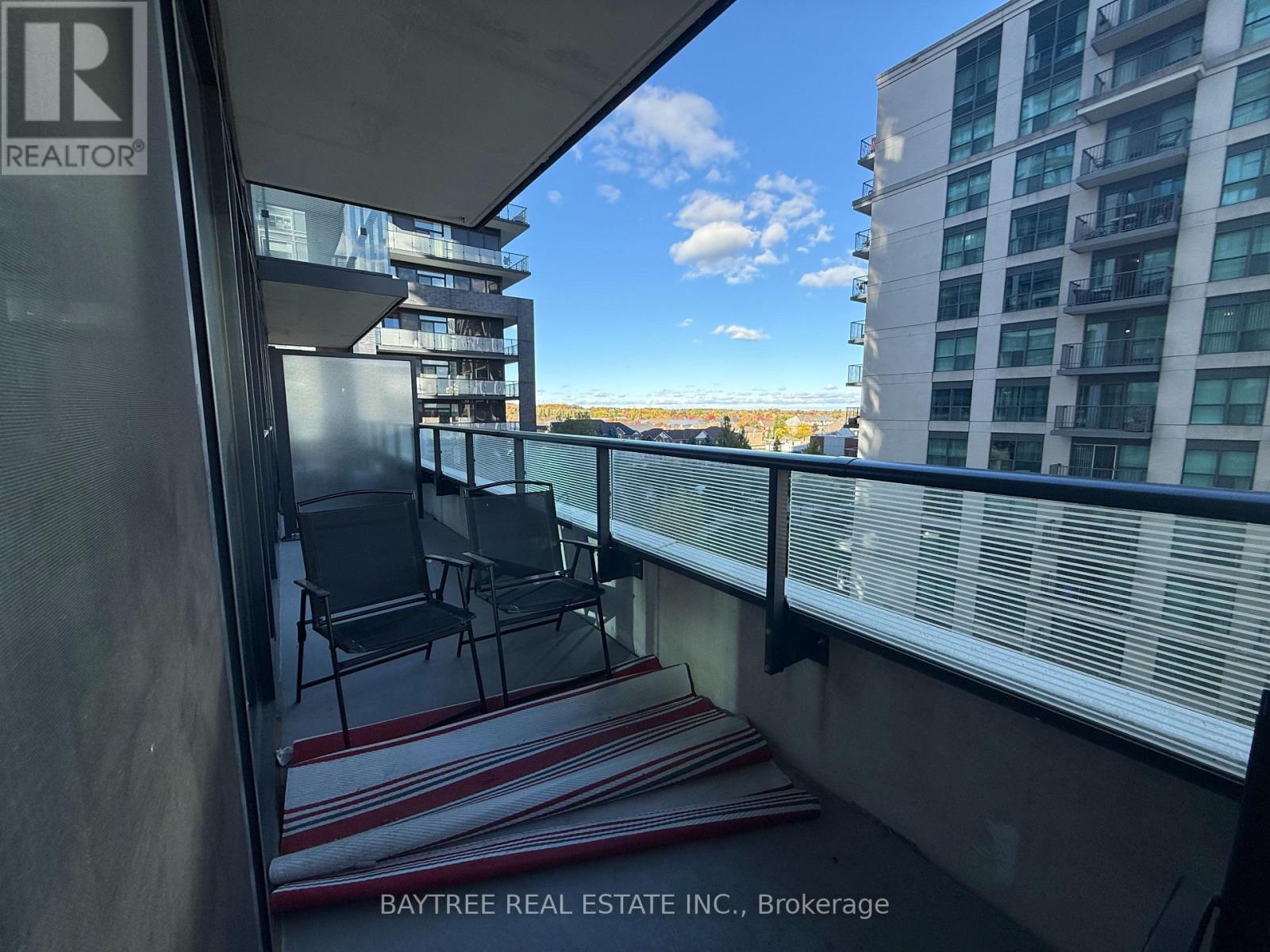 506 - 105 Oneida Crescent, Richmond Hill, Ontario  L4B 0H1 - Photo 9 - N12559728