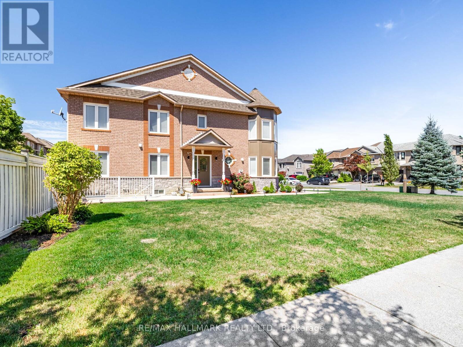 (Bsmt) - 2 Michelle Drive, Vaughan, Ontario  L4L 9B8 - Photo 2 - N12559788