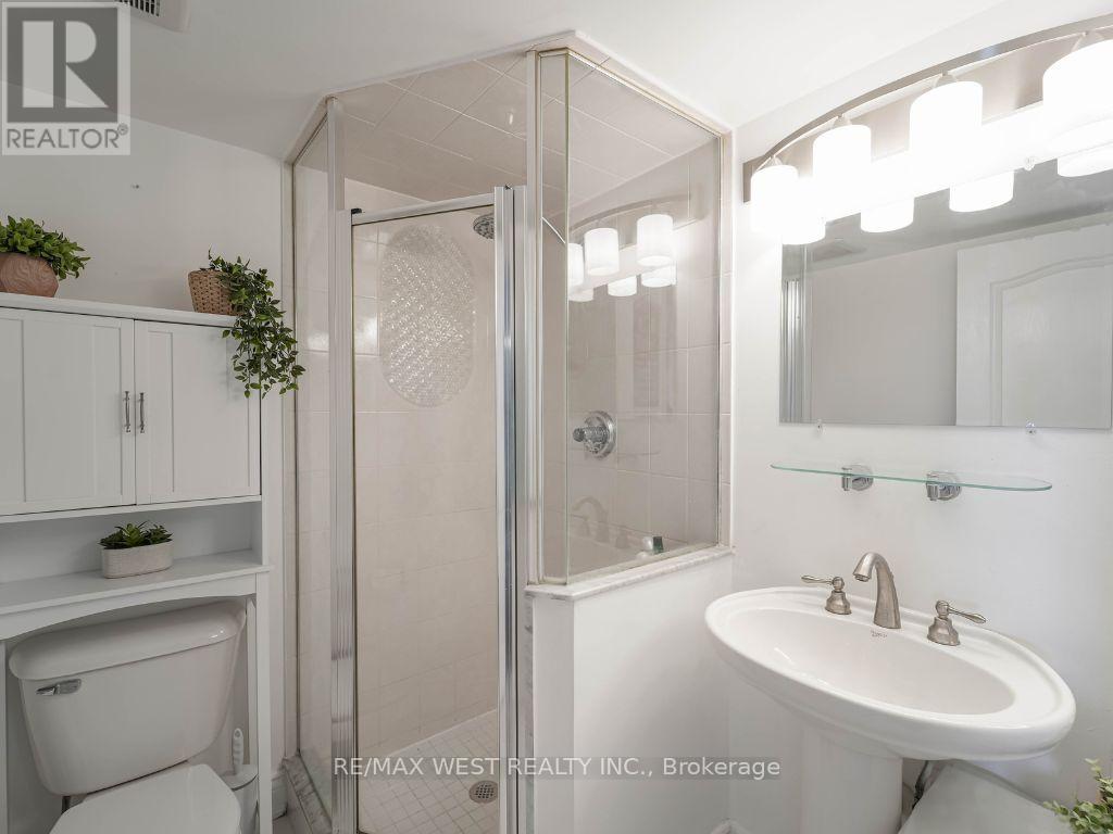 1001 - 850 Steels Avenue W, Vaughan, Ontario  L4J 8E7 - Photo 5 - N12559790