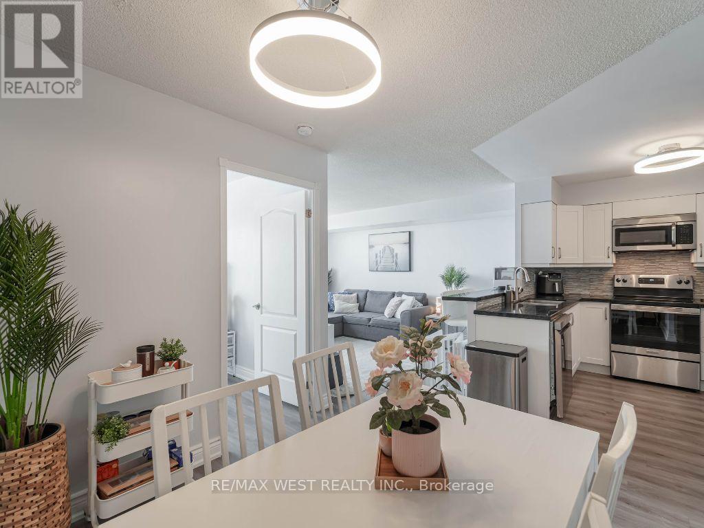 1001 - 850 Steels Avenue W, Vaughan, Ontario  L4J 8E7 - Photo 9 - N12559790