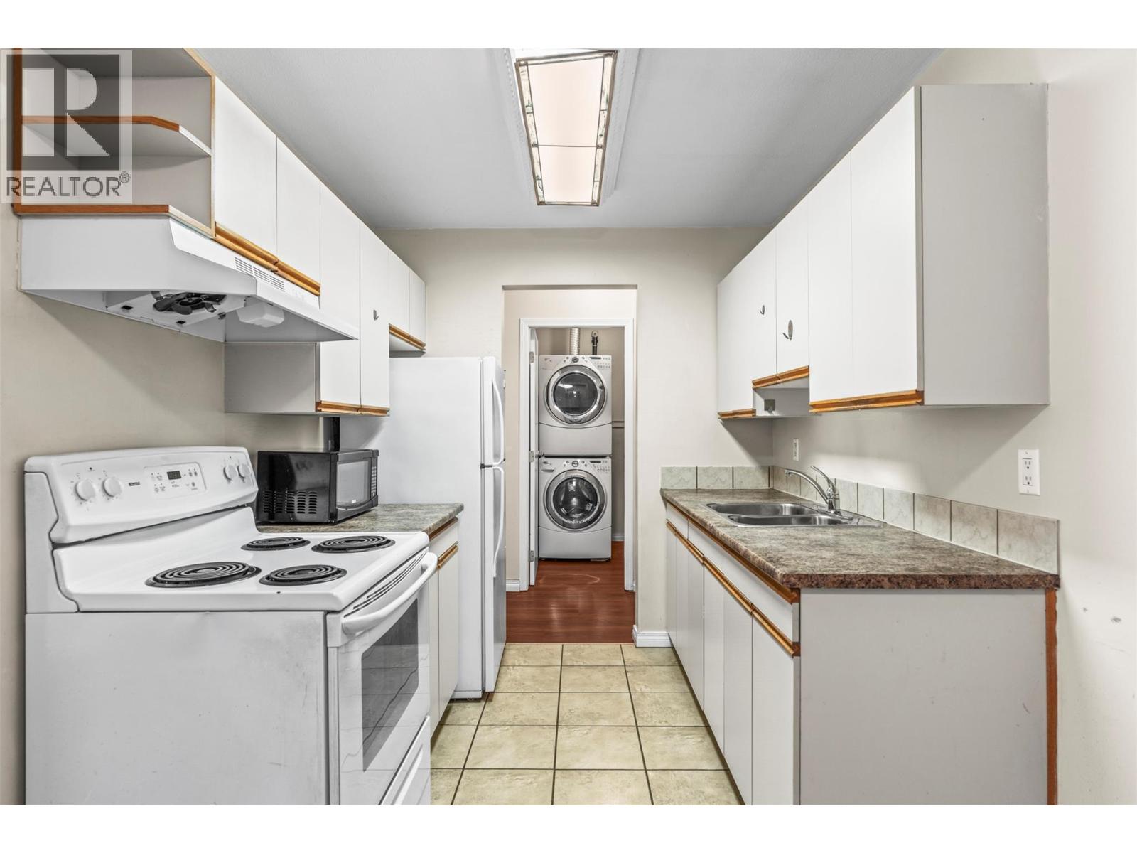 3800 28a Street Unit# 205, Vernon, British Columbia  V1T 9K8 - Photo 4 - 10369608