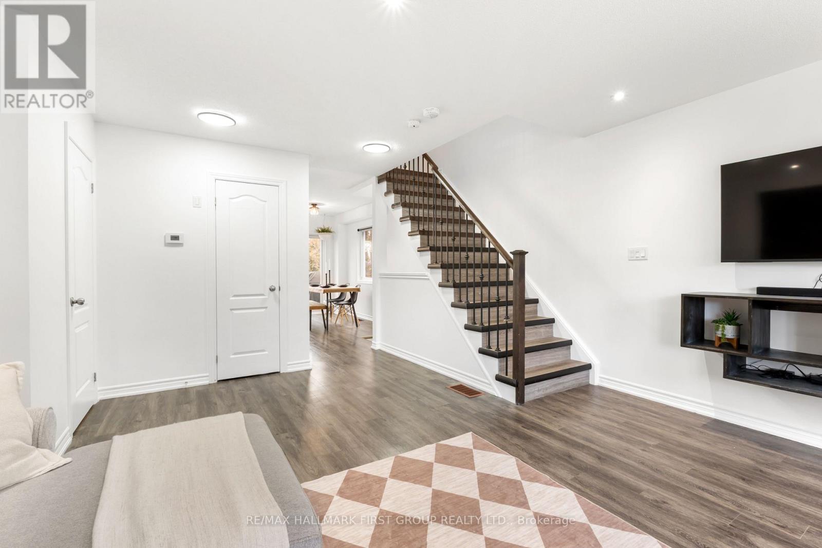 93 Markham Trail, Clarington, Ontario  L1C 0S4 - Photo 21 - E12559902