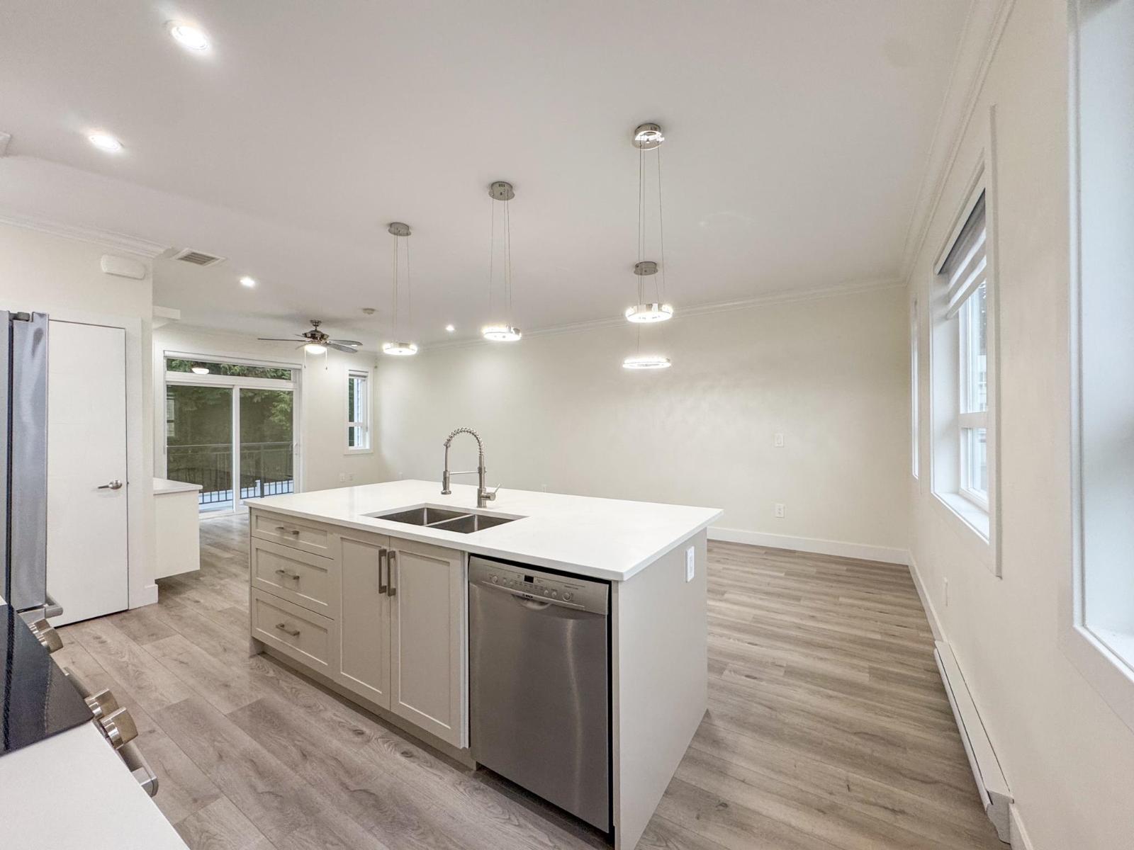 27 8181 135a Street, Surrey, British Columbia  V3W 3N8 - Photo 11 - R3058855