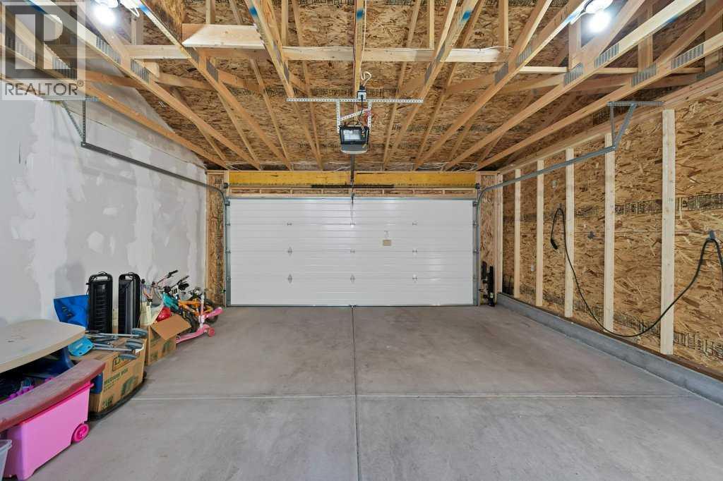 93 Edith Gate Nw, Calgary, Alberta  T3R 1Z3 - Photo 39 - A2269168