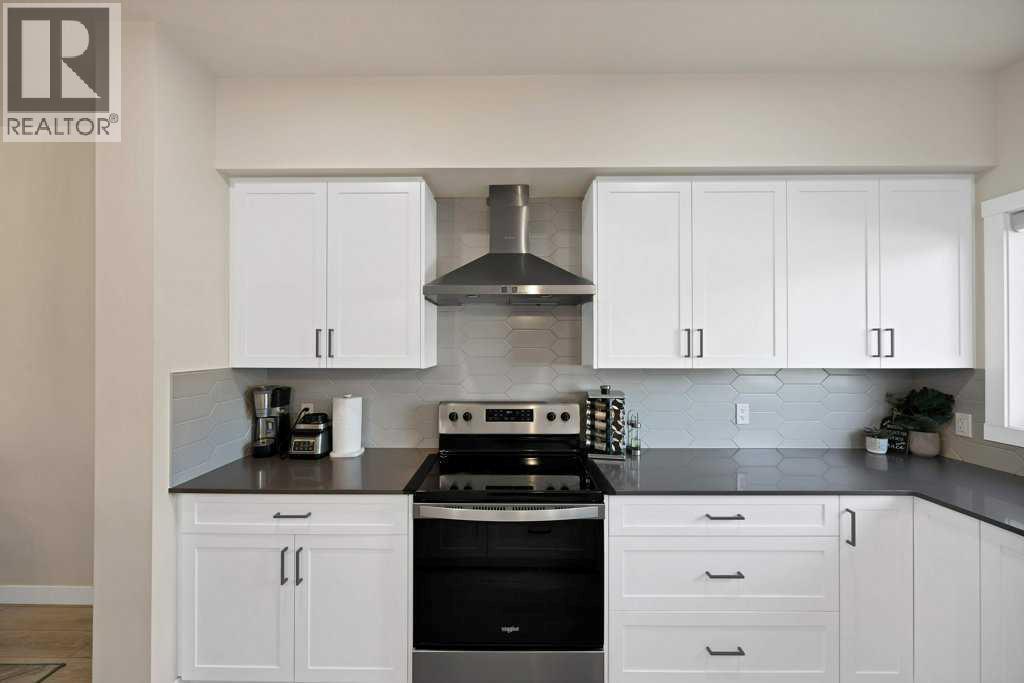 93 Edith Gate Nw, Calgary, Alberta  T3R 1Z3 - Photo 9 - A2269168