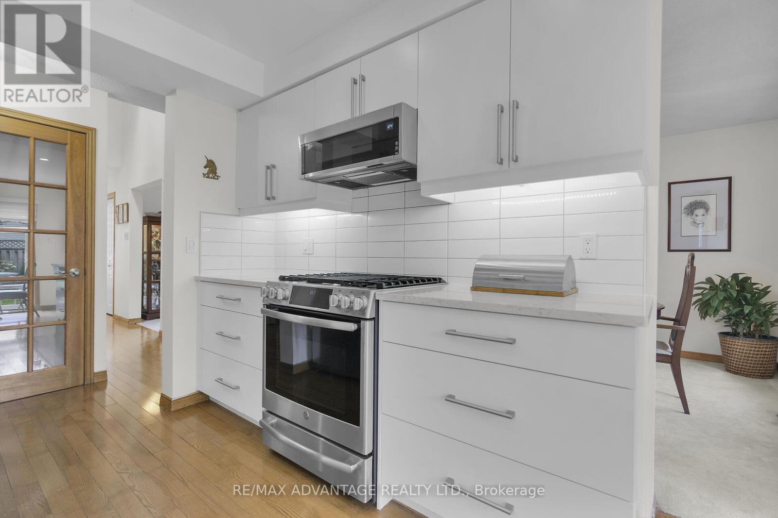 243 Conway Drive, London South, Ontario N6E 3J4 - Photo 13 - X12559822