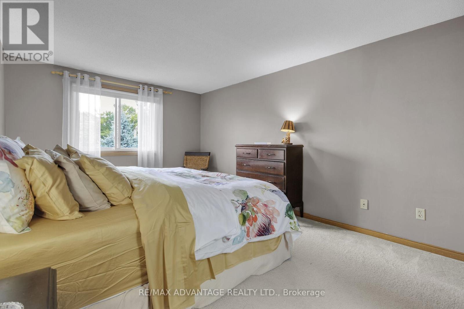 243 Conway Drive, London South, Ontario N6E 3J4 - Photo 24 - X12559822