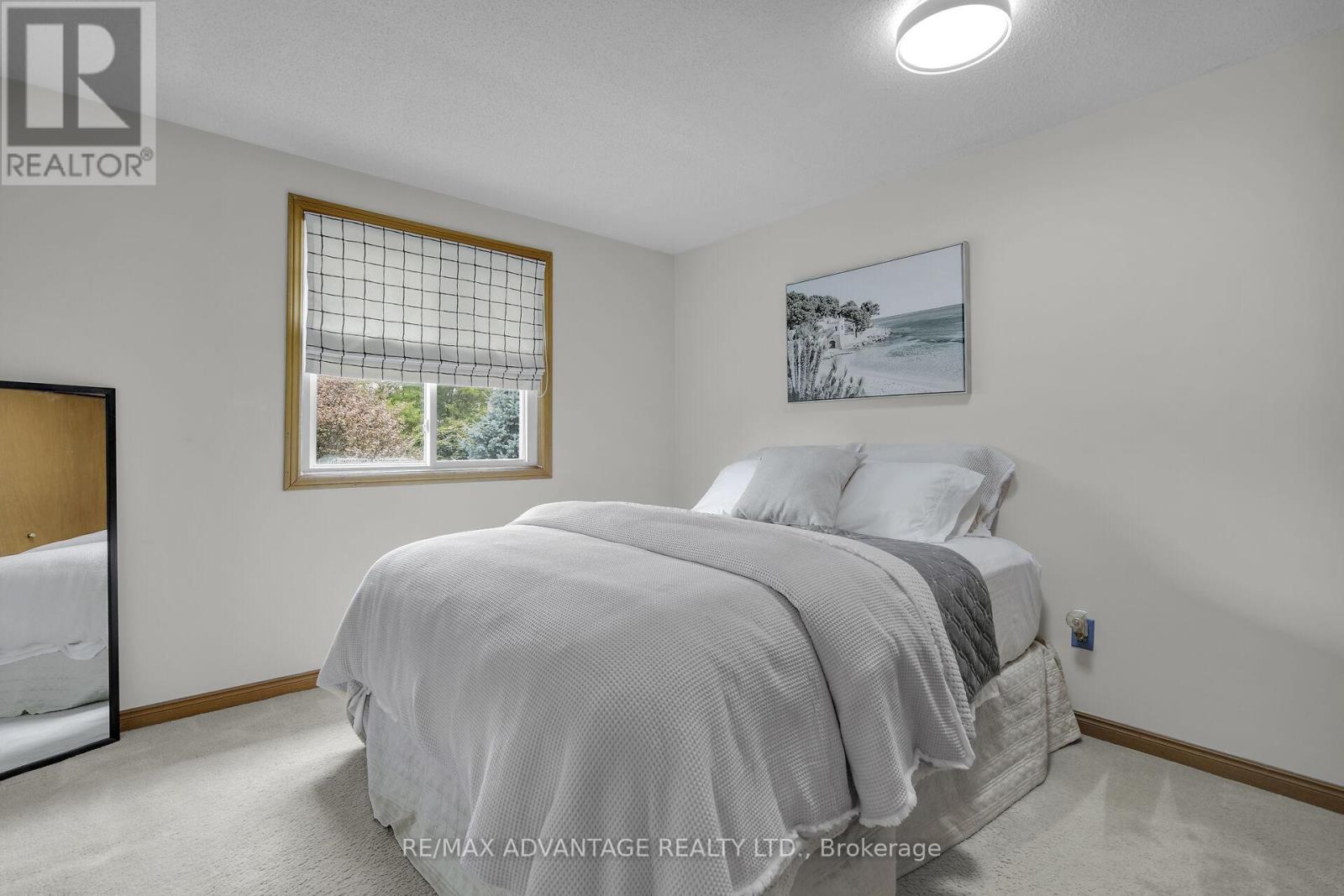 243 Conway Drive, London South, Ontario N6E 3J4 - Photo 30 - X12559822