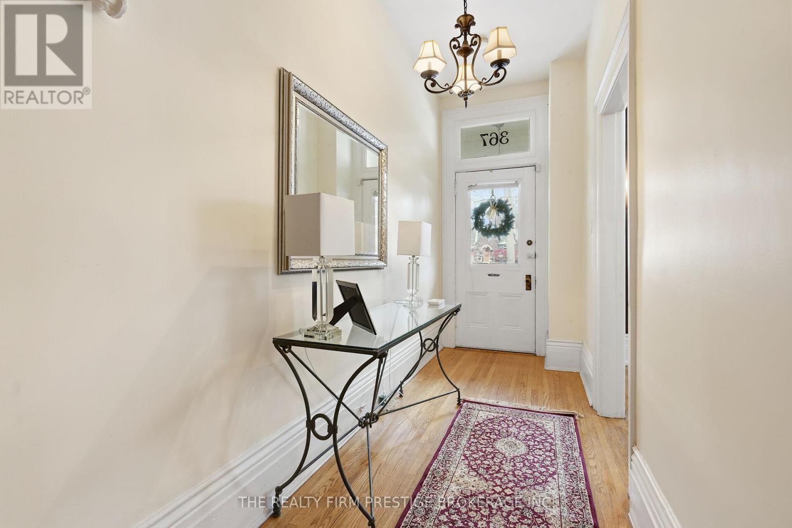 367 St James Street, London East, Ontario  N6A 1X8 - Photo 4 - X12559828