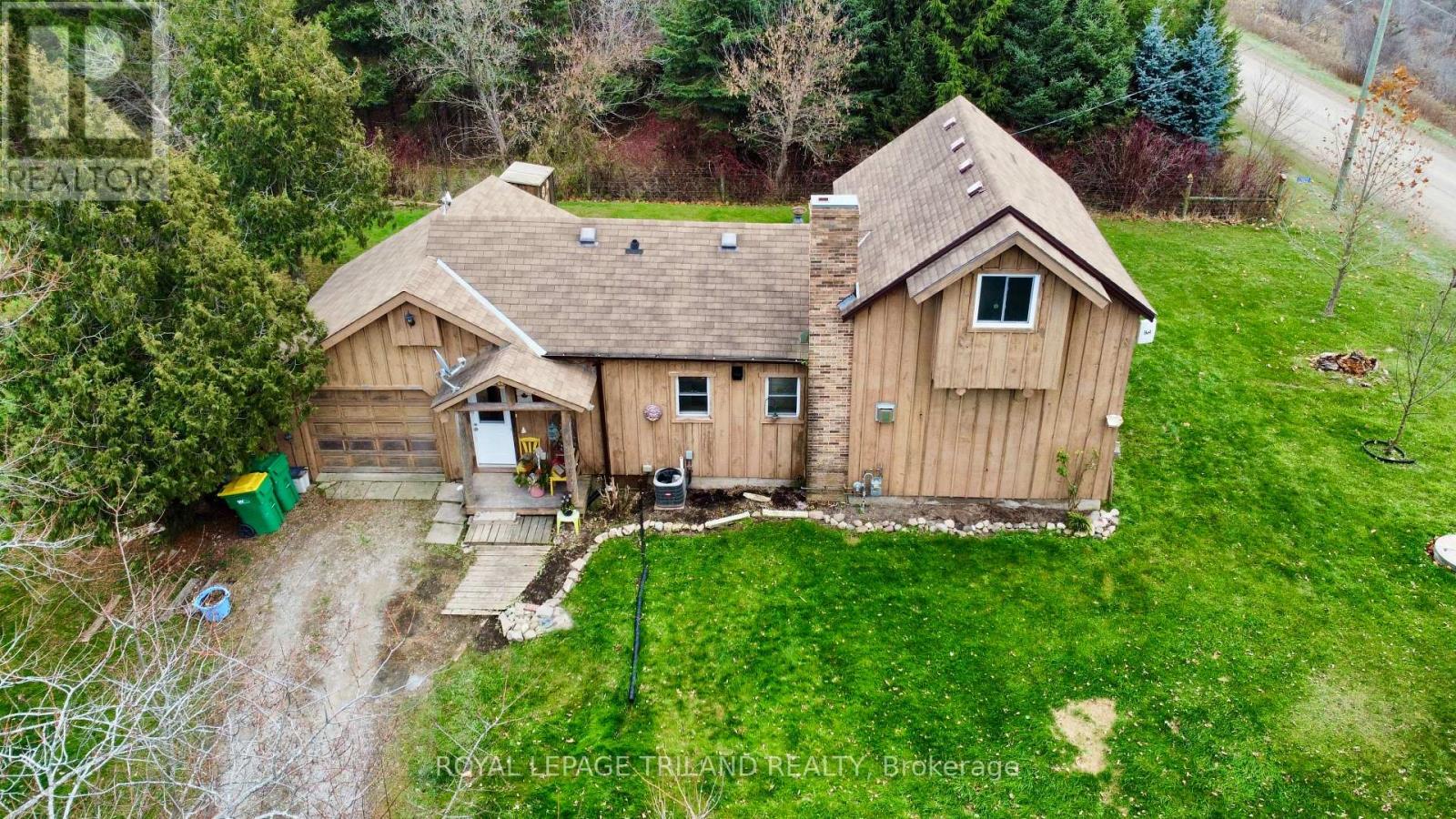 21622 Dundonald Road, Southwest Middlesex, Ontario  N0L 1M0 - Photo 12 - X12559918