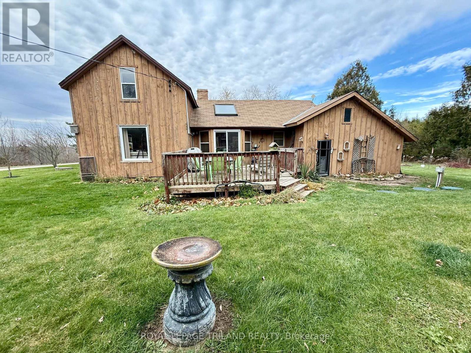 21622 Dundonald Road, Southwest Middlesex, Ontario  N0L 1M0 - Photo 39 - X12559918