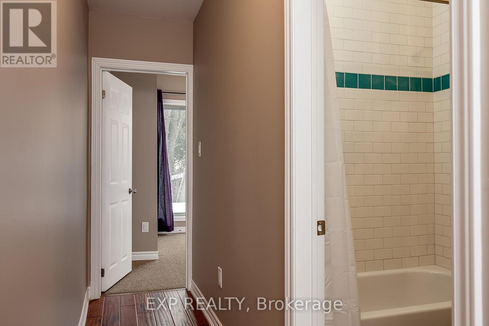 43 Springhurst Avenue, Toronto, Ontario  M6K 1B4 - Photo 21 - W12559696