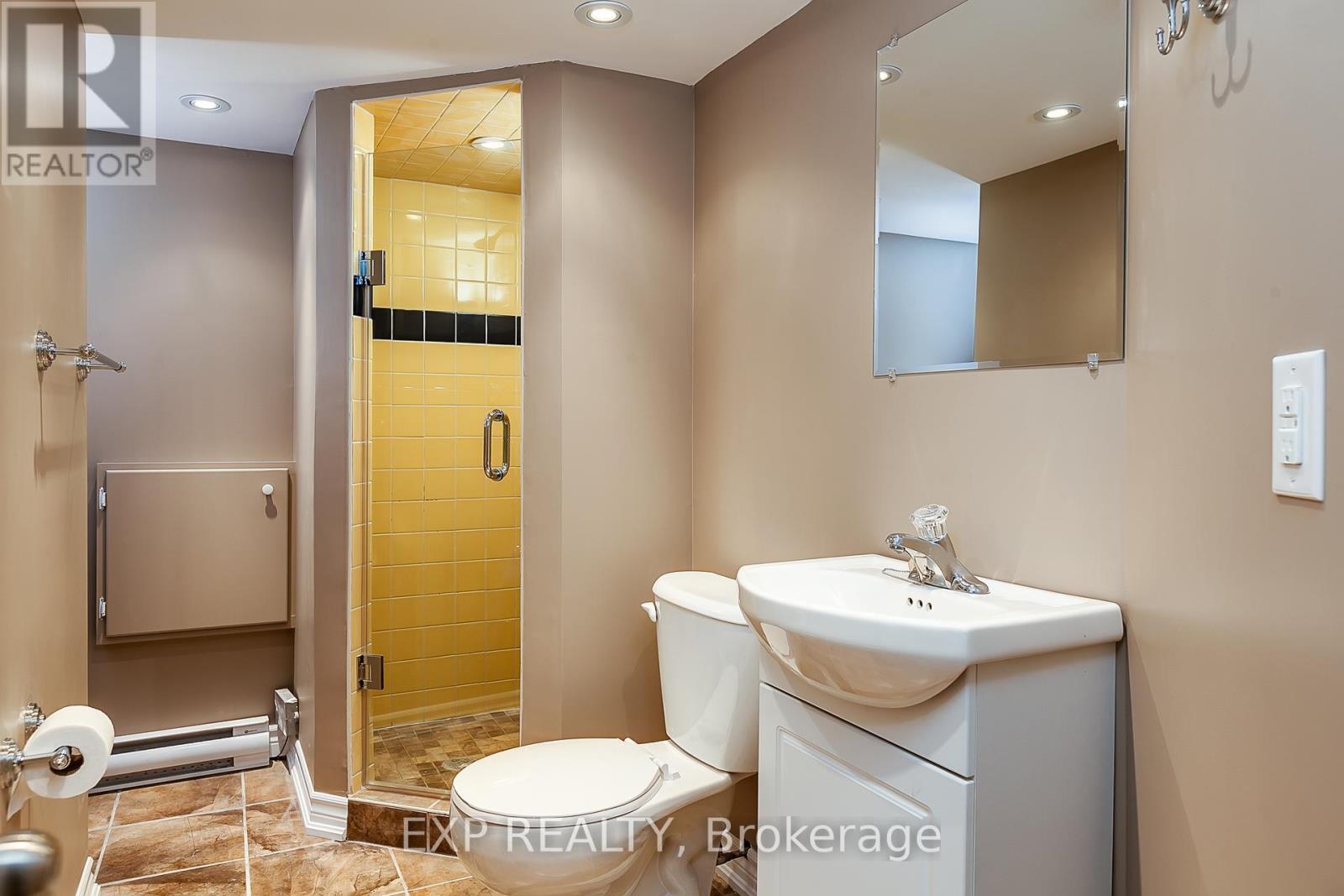 43 Springhurst Avenue, Toronto, Ontario  M6K 1B4 - Photo 28 - W12559696