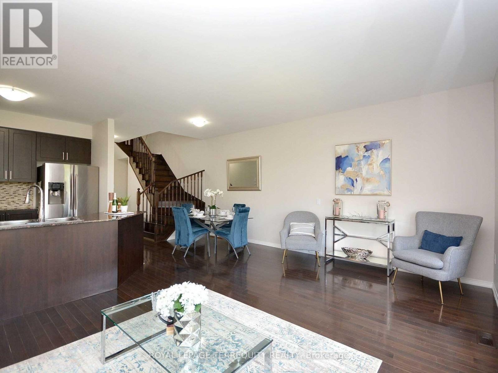 18 - 745 Farmstead Drive, Milton, Ontario  L9T 8B1 - Photo 9 - W12559746