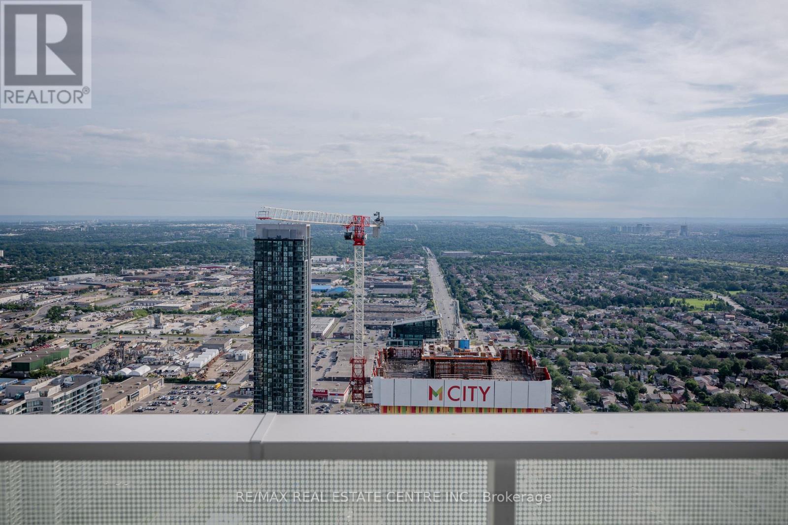 5306 - 3900 Confederation Pkwy Parkway, Mississauga, Ontario  L5B 0M3 - Photo 15 - W12559766