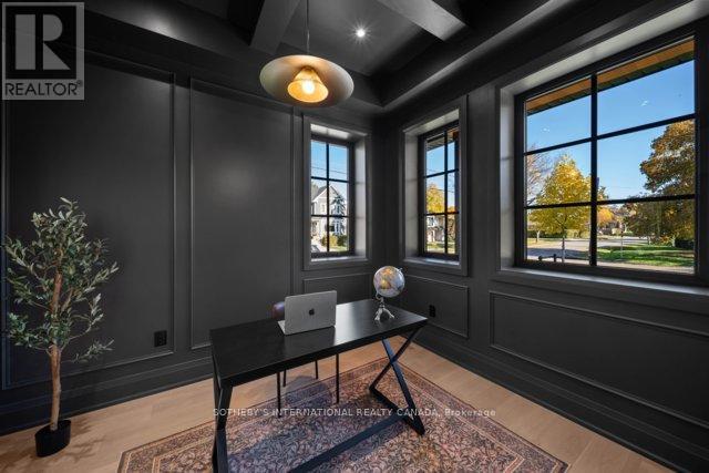 118 Warwood Road, Toronto, Ontario  M9B 5B7 - Photo 14 - W12559772