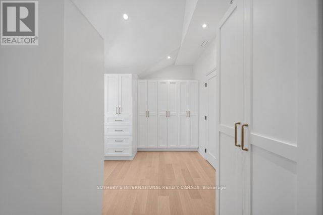 118 Warwood Road, Toronto, Ontario  M9B 5B7 - Photo 25 - W12559772