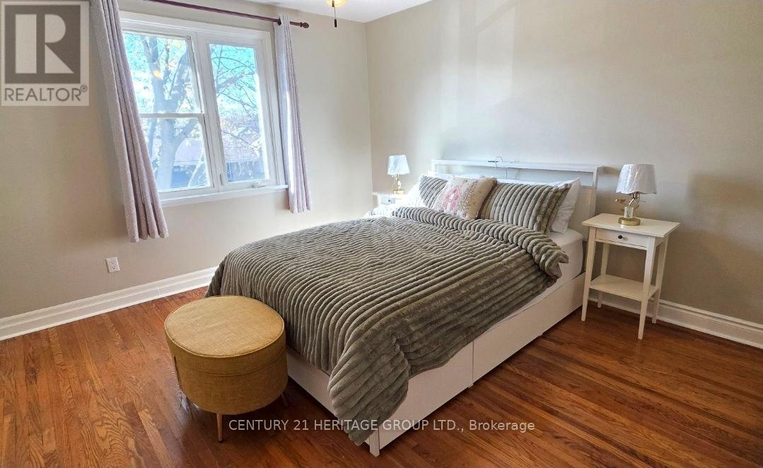 1081 Pearson Drive, Oakville, Ontario  L6H 2A9 - Photo 10 - W12559794