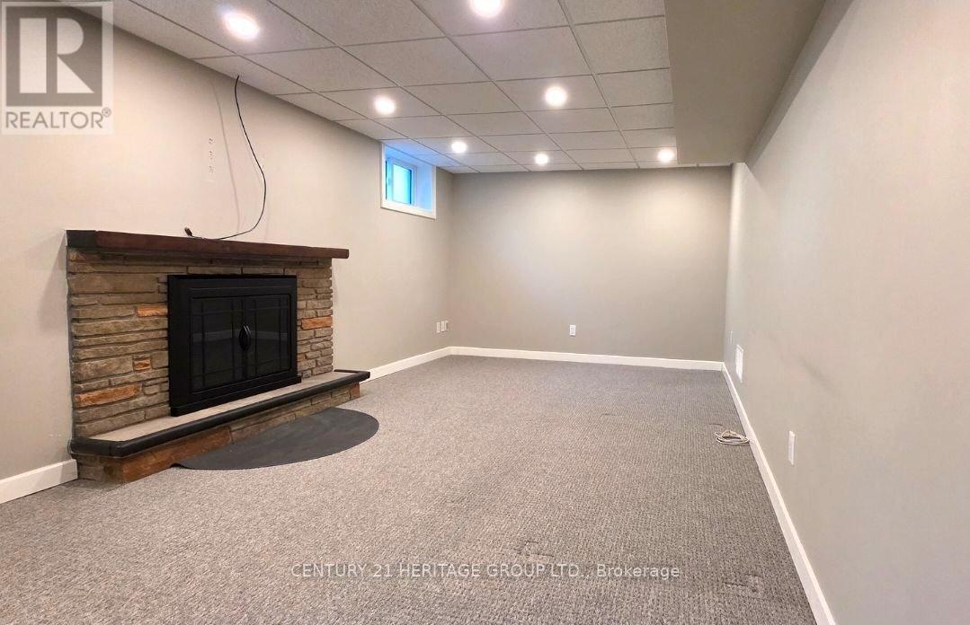 1081 Pearson Drive, Oakville, Ontario  L6H 2A9 - Photo 20 - W12559794