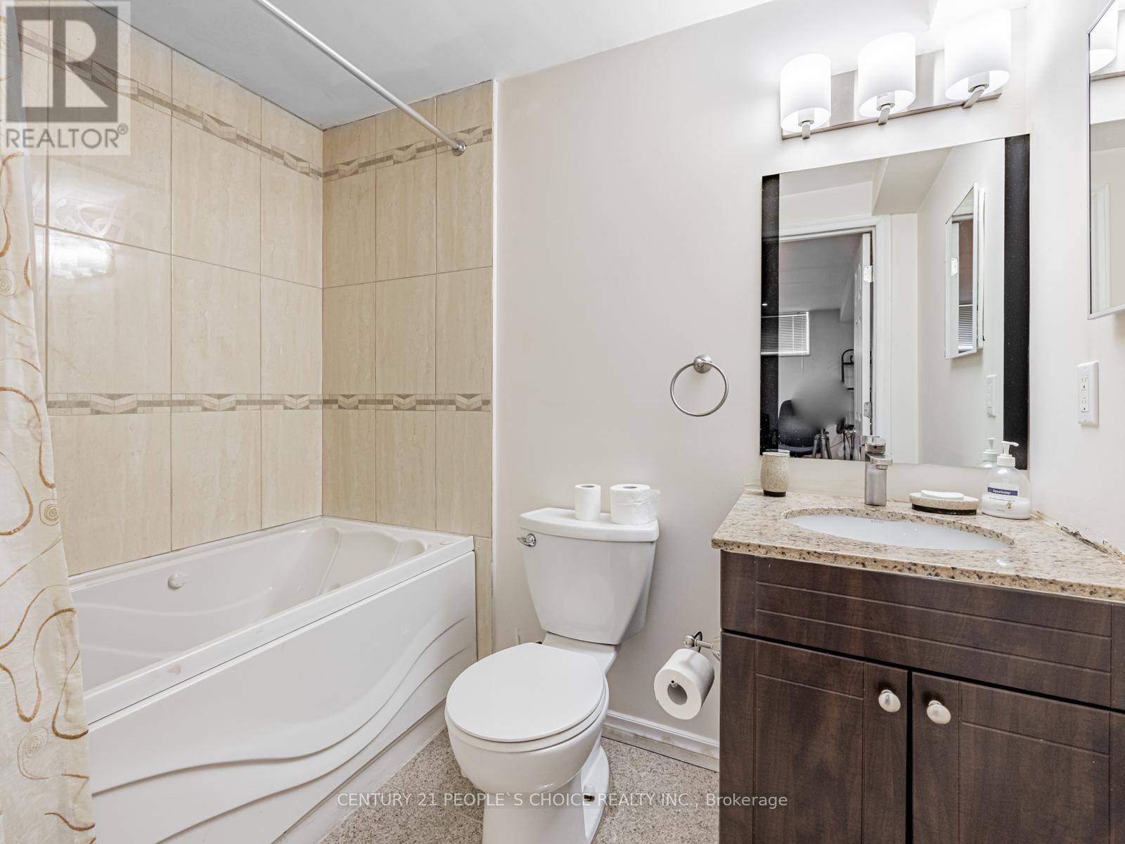 43 Shendale Drive, Toronto, Ontario  M9W 2B4 - Photo 26 - W12559796