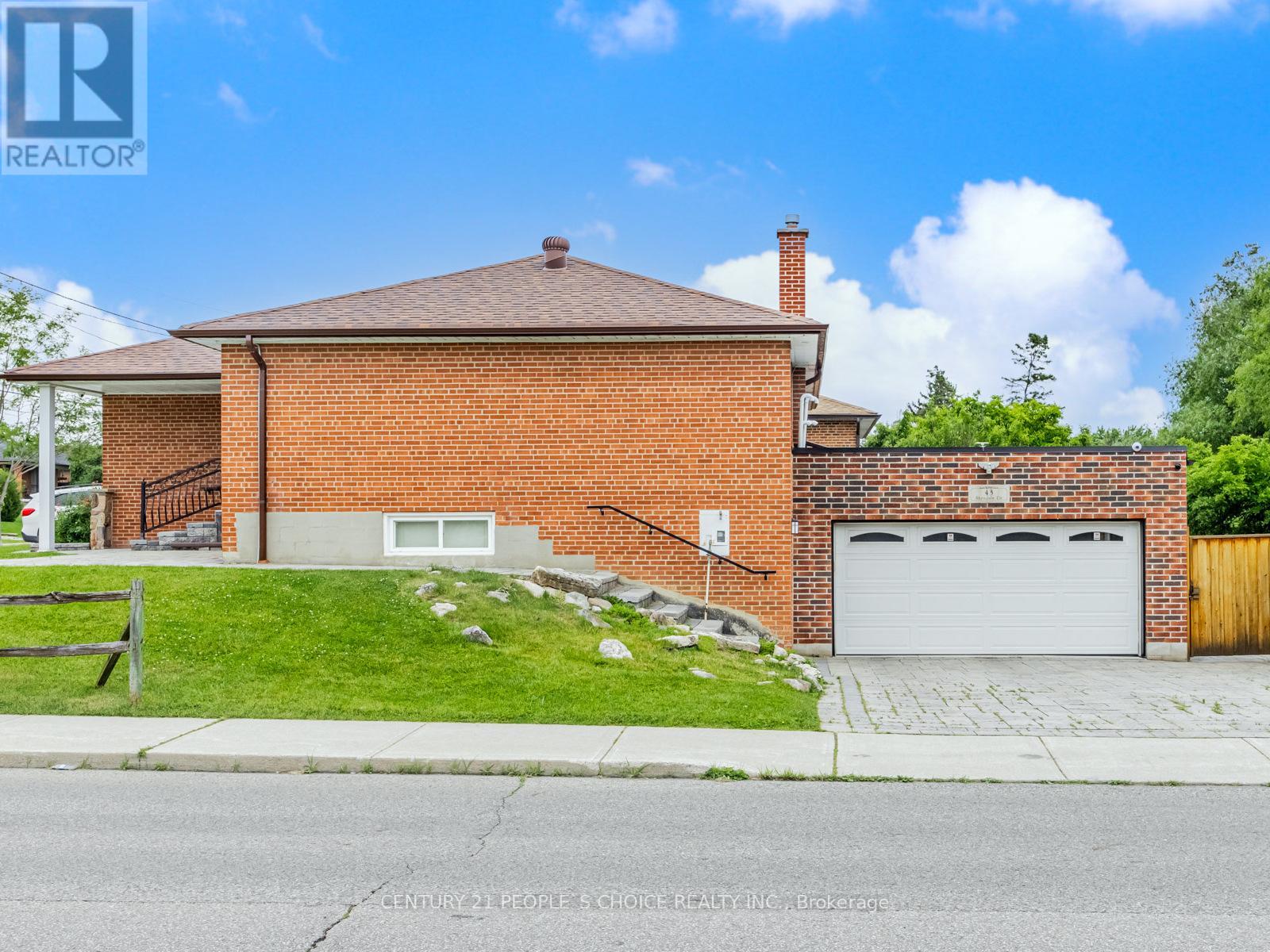 43 Shendale Drive, Toronto, Ontario  M9W 2B4 - Photo 3 - W12559796