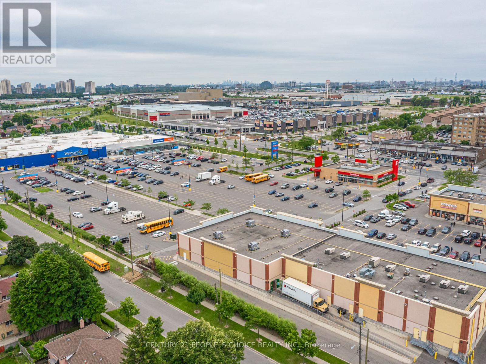 43 Shendale Drive, Toronto, Ontario  M9W 2B4 - Photo 40 - W12559796