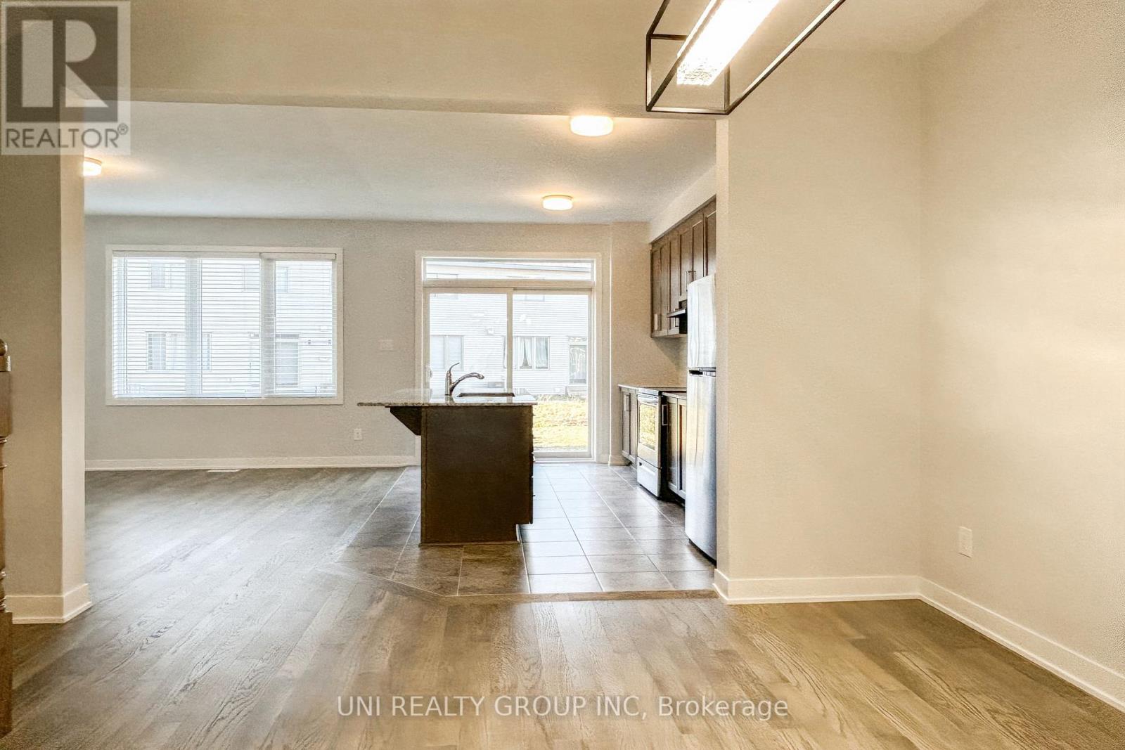 274 Ormiston Crescent, Ottawa, Ontario  K2J 7E4 - Photo 10 - X12559824