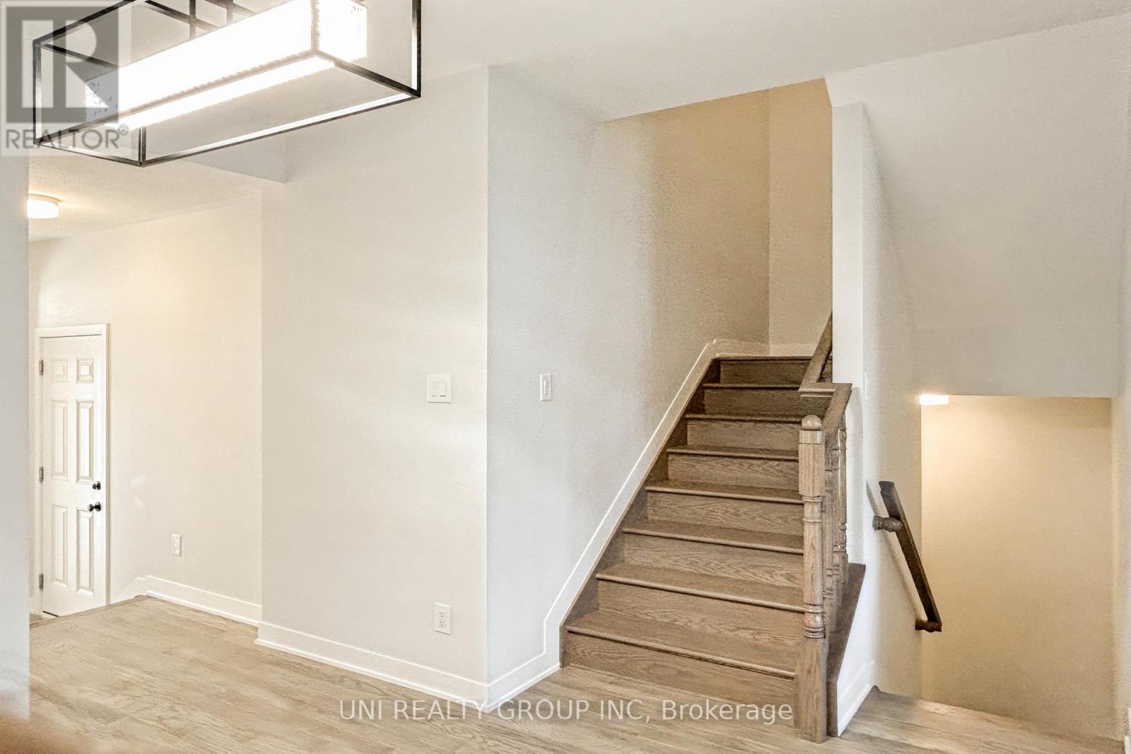 274 Ormiston Crescent, Ottawa, Ontario  K2J 7E4 - Photo 13 - X12559824