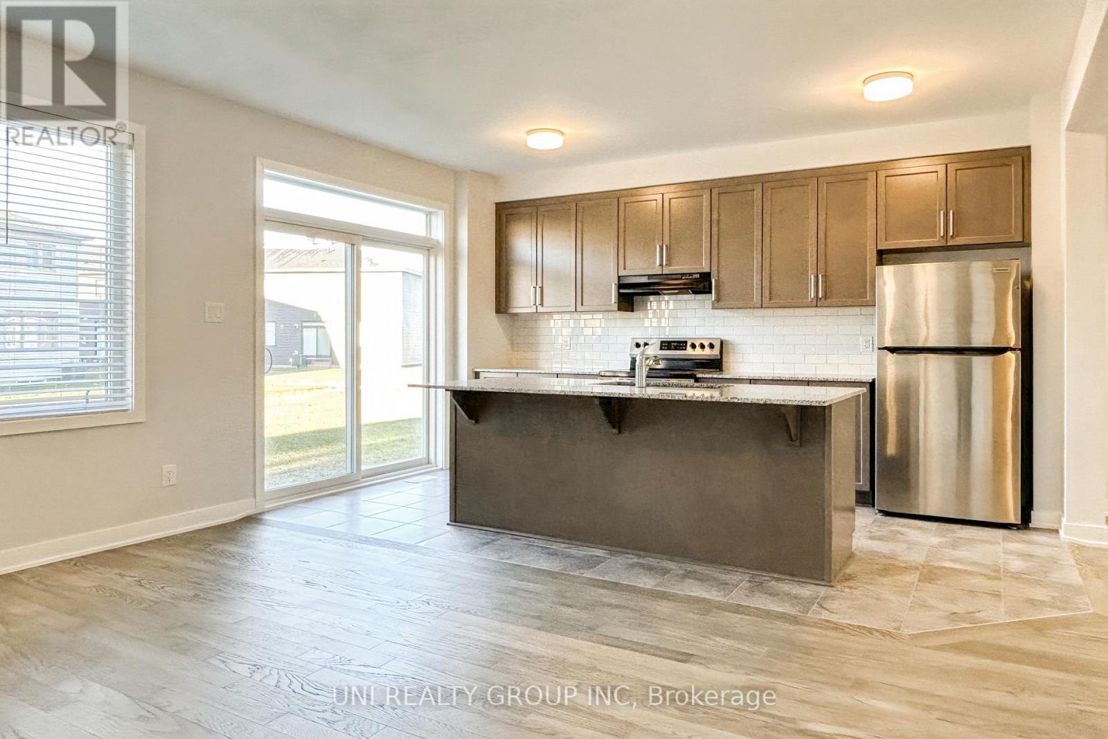 274 Ormiston Crescent, Ottawa, Ontario  K2J 7E4 - Photo 5 - X12559824