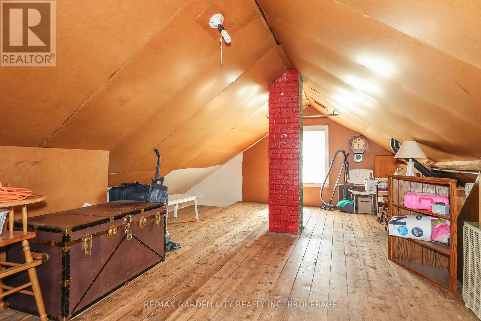 144 Mcalpine Avenue S, Welland, Ontario  L3B 1T6 - Photo 22 - X12559836